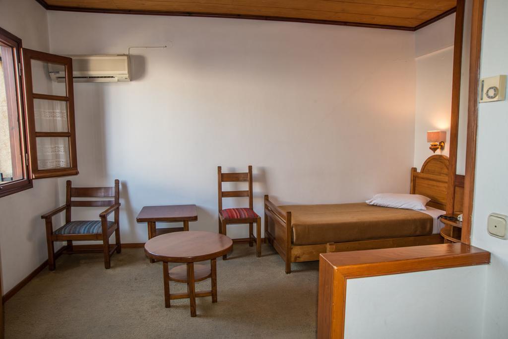 Hotel Galini Patmos Skala  Bagian luar foto